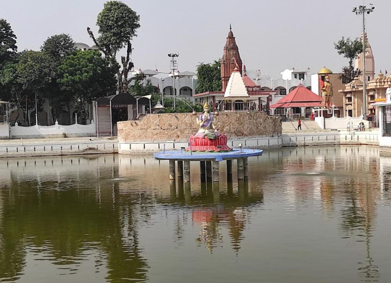 Raja Guest House -- Jalandhar Railway Station -- For Family, Couples, Travellers Екстериор снимка